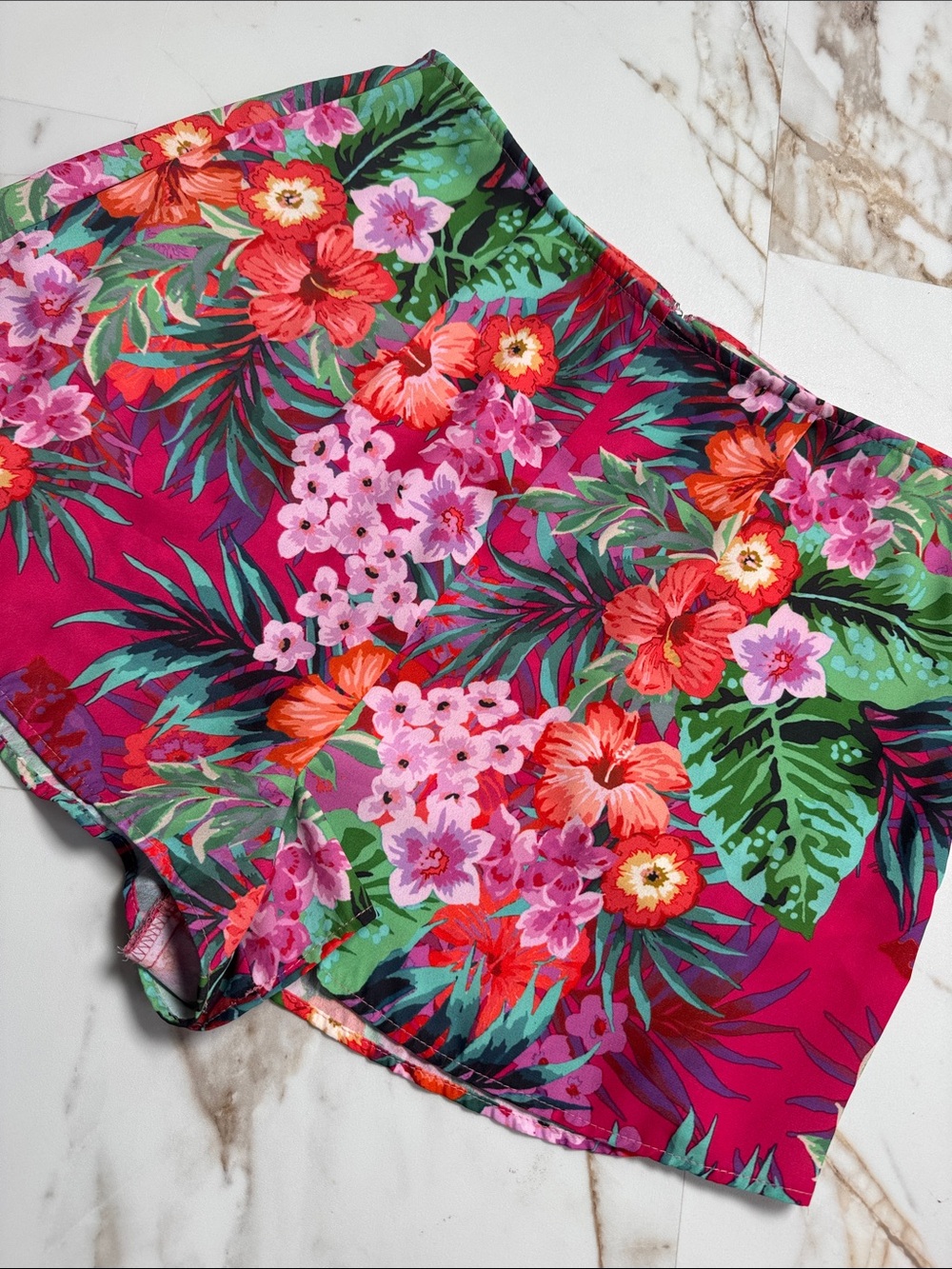 Show Me Your MuMu Floral Sawyer Shorts Sz M Beachy Resortwear Hawaiian vacation
